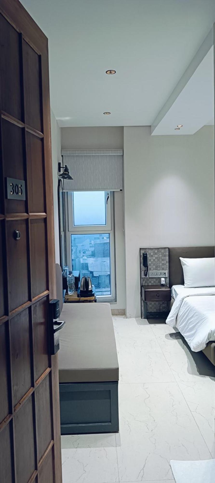 Hari Om Residency 800 Meters From Ram Mandir Ayodhya Hotel Exterior photo