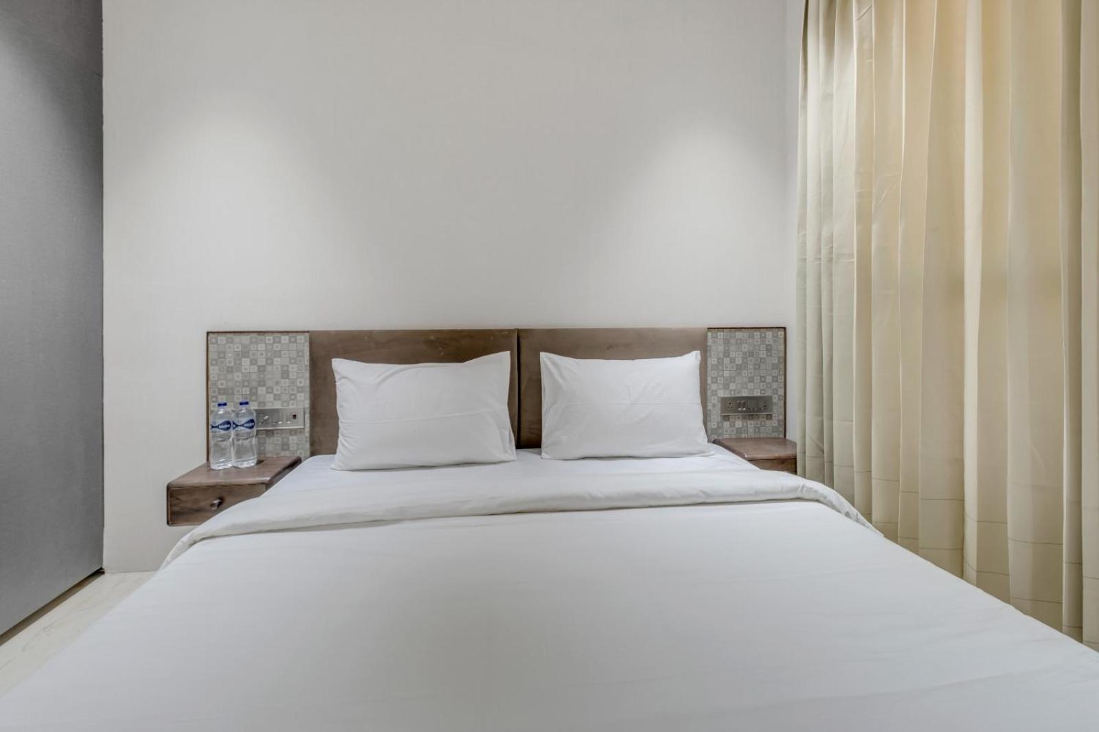Hari Om Residency 800 Meters From Ram Mandir Ayodhya Hotel Exterior photo